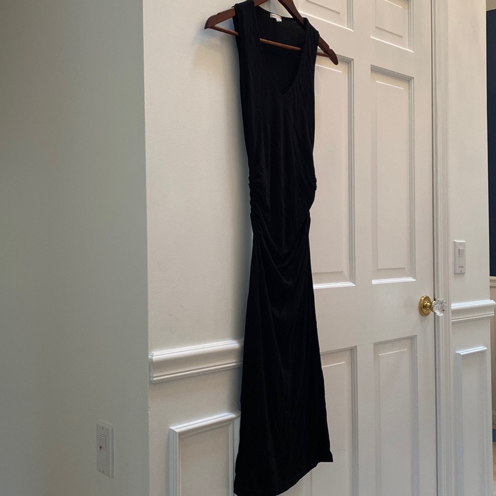 James Perse v neck ruched bodycon dress